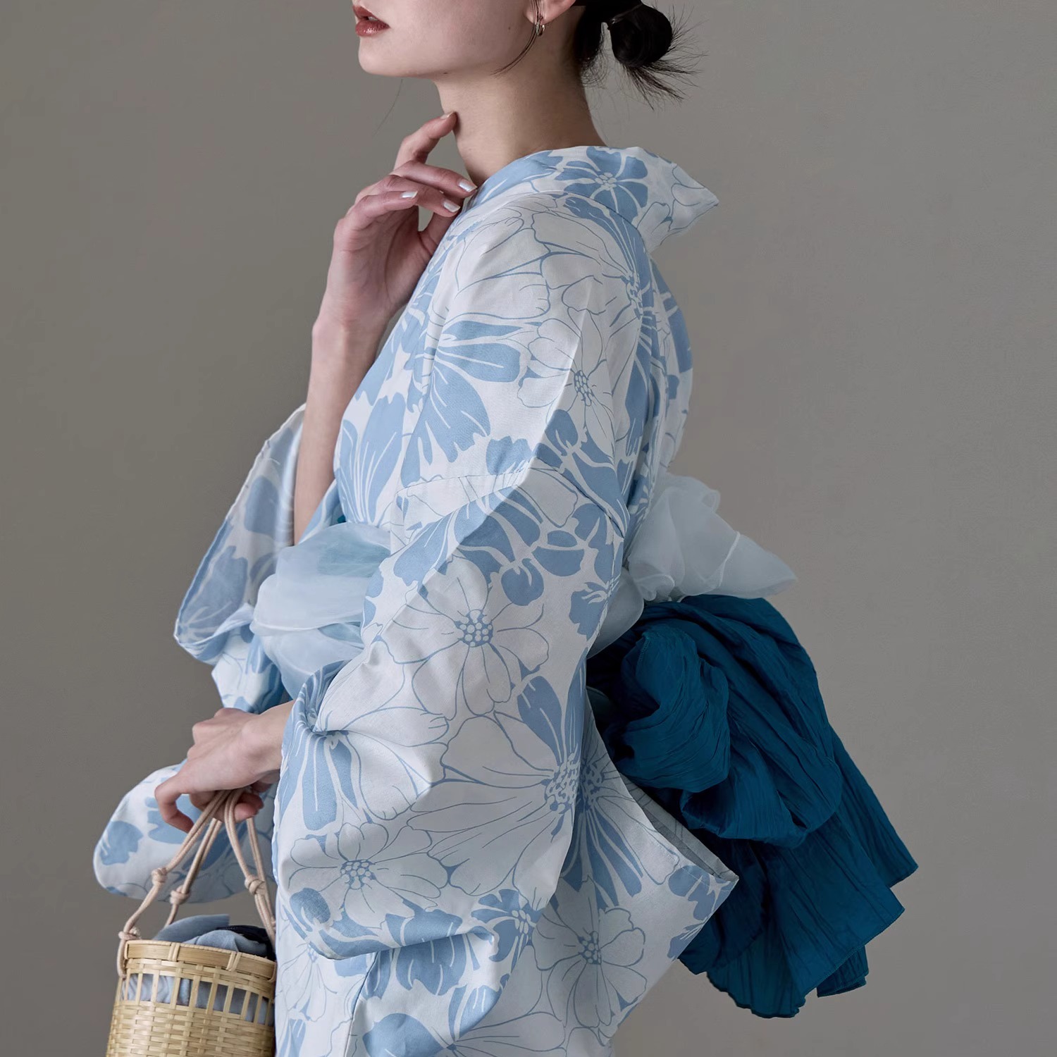 Ethnic Fashion Dress - Traditioneller Yukata Kimono aus Baumwolle und