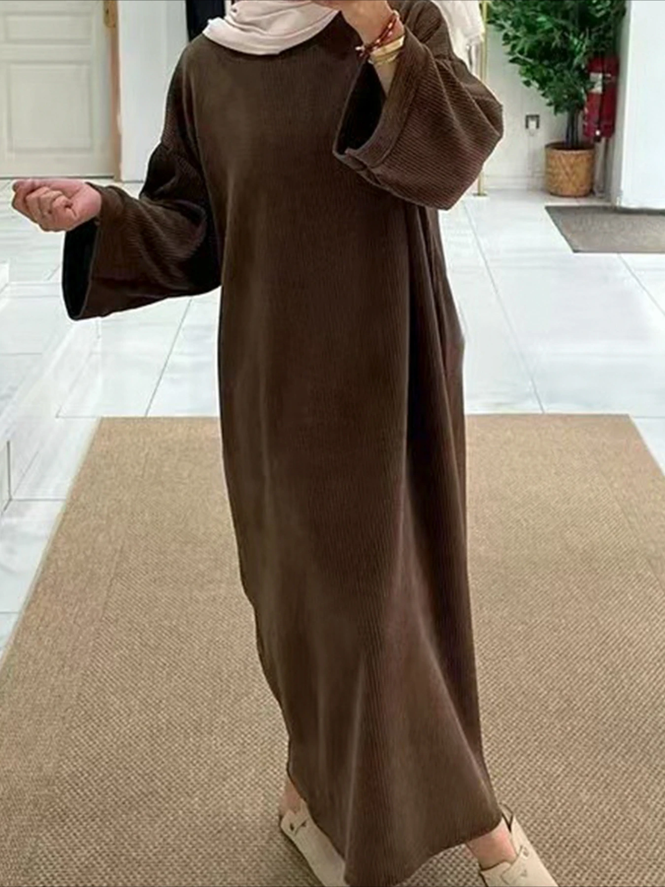 Eid Muslimische Frauen beschei – Jalabiya Women Arabic Bewertung und Preis