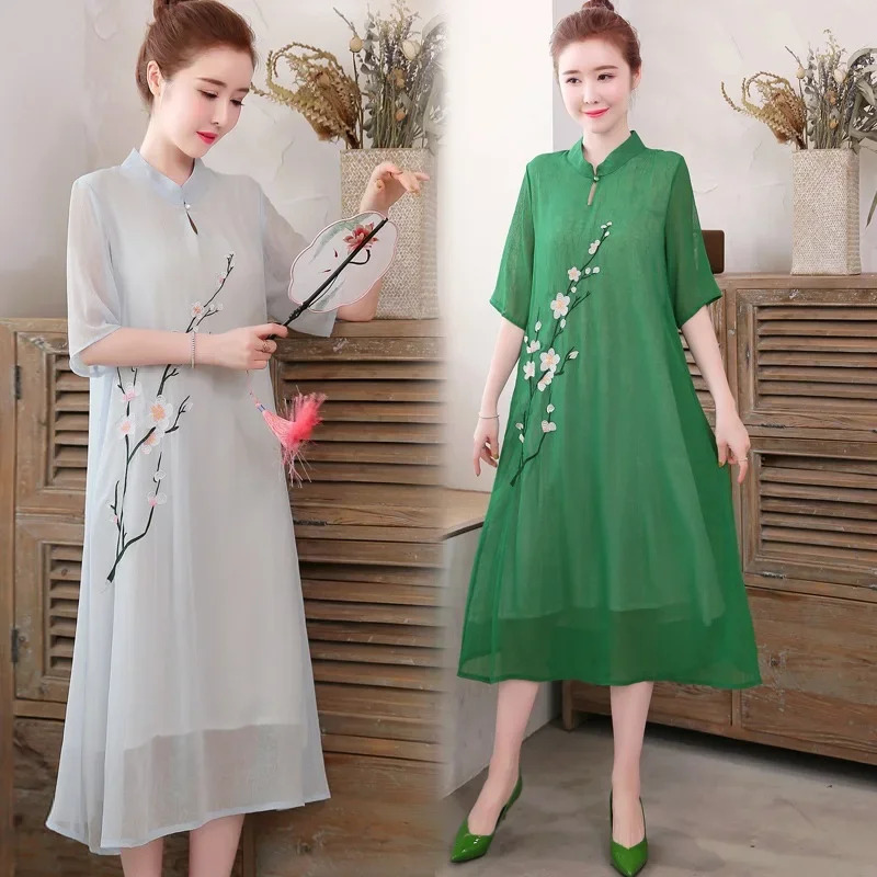 Weißes chinesisches Qipao Cheo – Ao Dai Vietnam Dress Bewertung und Preis